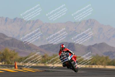 media/Nov-06-2022-SoCal Trackdays (Sun) [[208d2ccc26]]/Turn 14 (930am)/